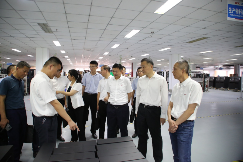 市长马军莅临消防公司调研指导